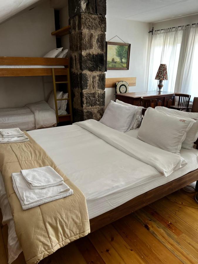 Villa Kars Gyumri ภายนอก รูปภาพ