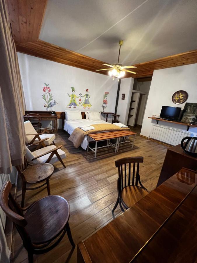 Villa Kars Gyumri ภายนอก รูปภาพ