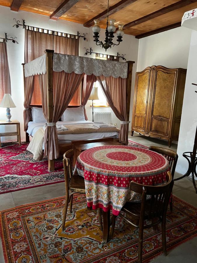 Villa Kars Gyumri ภายนอก รูปภาพ